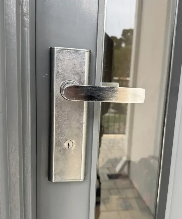 lockwood nexion door lock